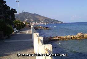 Foto Bloemenriviera Italie - Strand Ligurische Zee